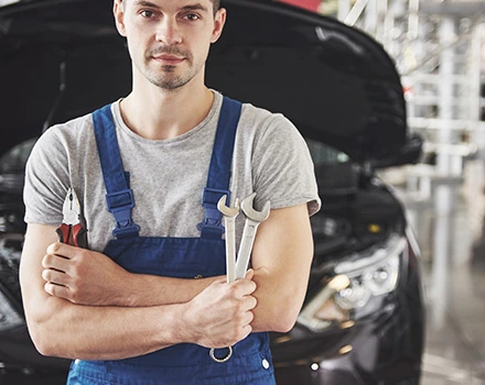 تعمیرکار با تجربه